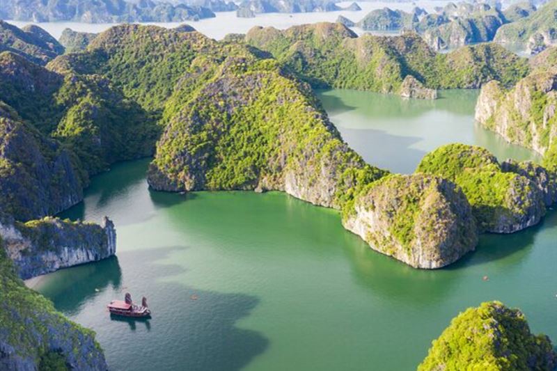 Lan Ha Bay 3 Days 2 Nights On Cruise and Cat Ba Island