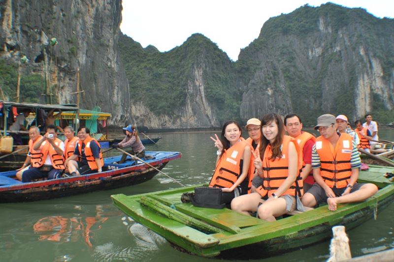 City Escape: Halong Bay Day Trip From Hanoi