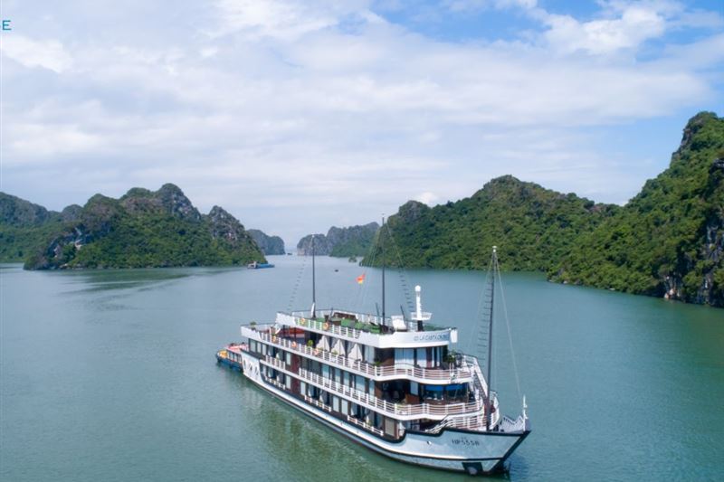 Halong Bay - Sapa Luxury 5 days - Private Tour