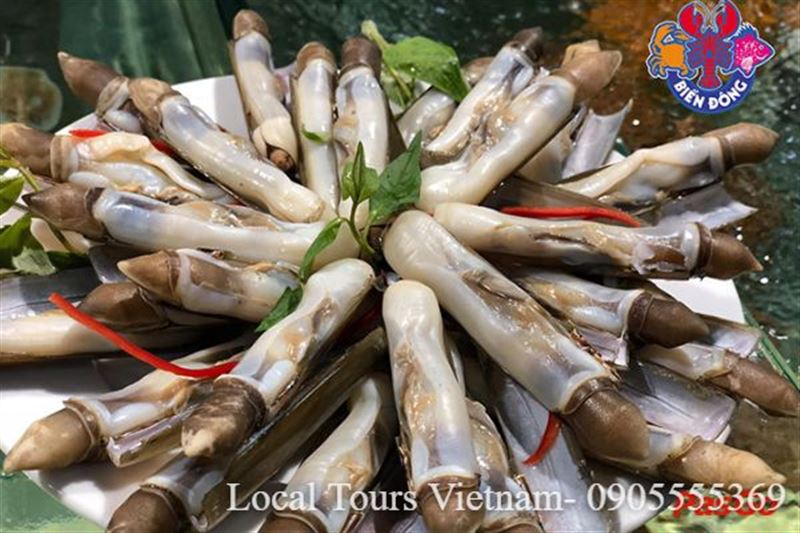 Hanoi Seafood Tasting and Walking Tour