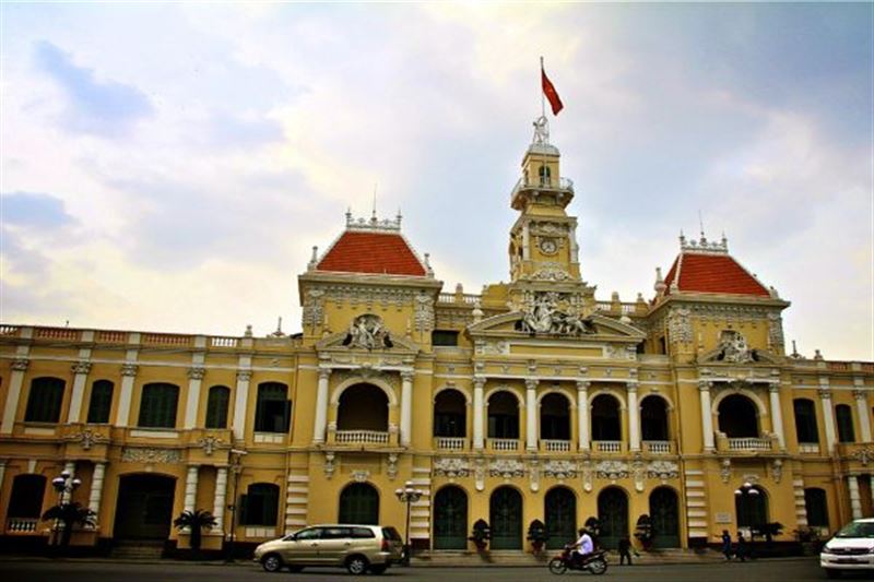 EXPLORE HO CHI  MINH CITY WITH HO CHI MINH CITY  TOUR  1 DAY